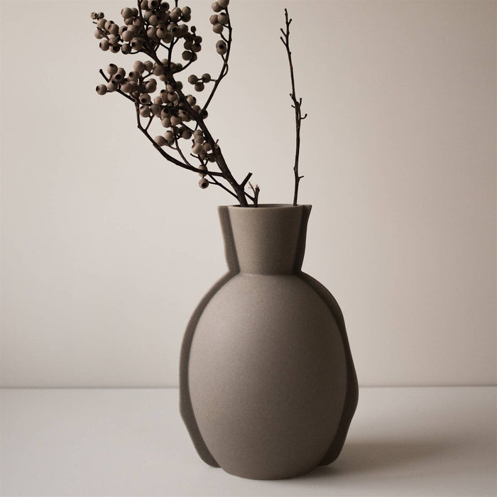 Edge Vase