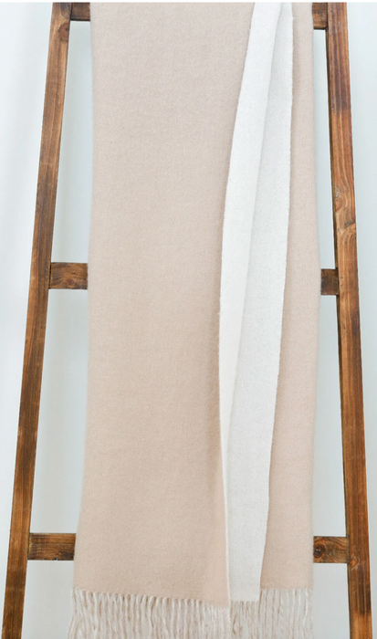 Double Face White & Bisque Classic Throw