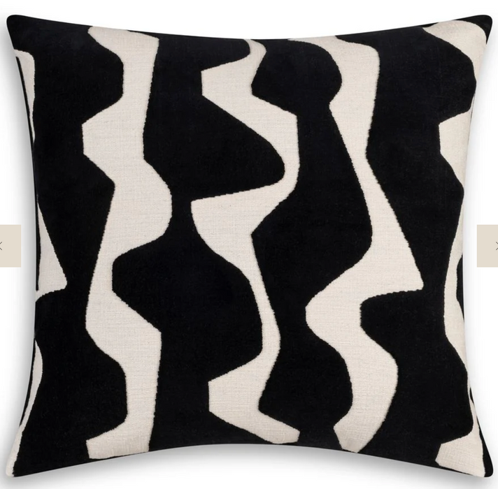 Black Wavy Pilllow