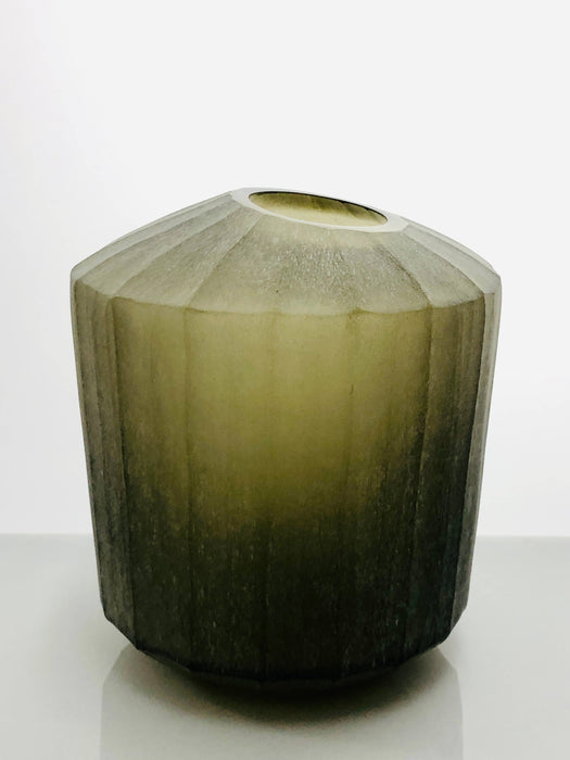 Standard Smoke Vase Vertical Flat Cut Stone Finish Dia 7.75": Smoke / GLASS